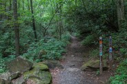 Courthouse Falls upper trailhead